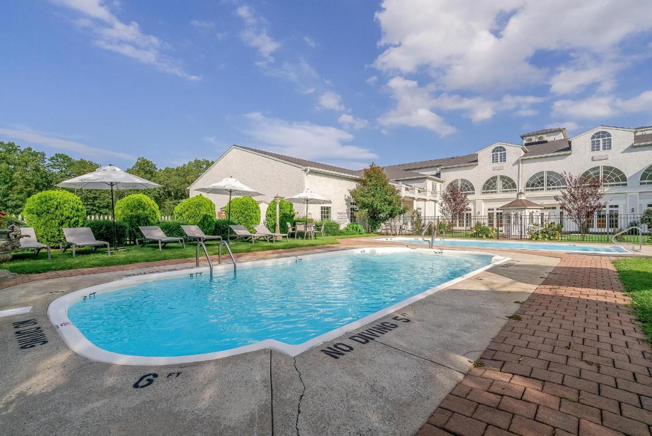 Chateau Renault Egg Harbor City Exterior foto